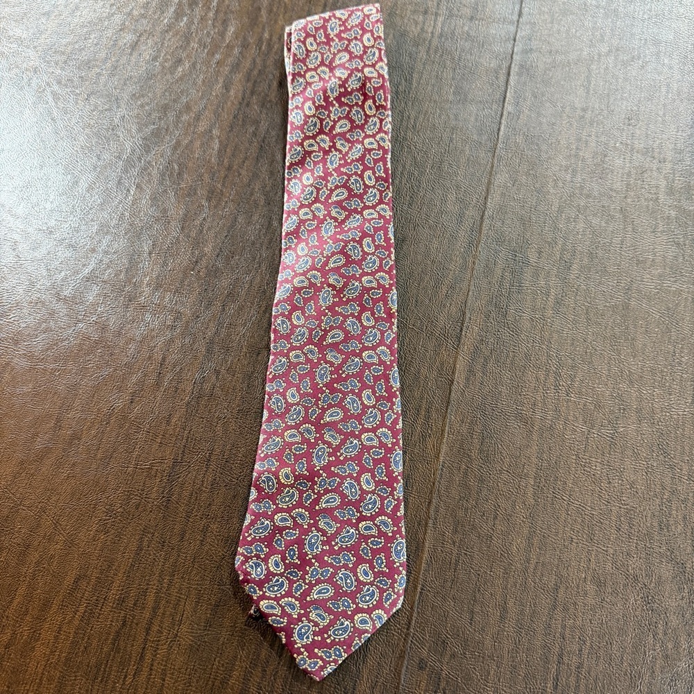 Buckingham Men's Red Paisley Dress Tie Made in USA
